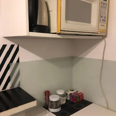 Tanie Blisko Lotniska Hostel Poznaň