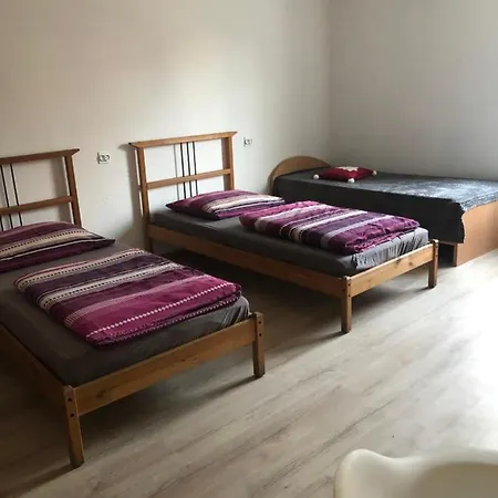 Tanie Blisko Lotniska