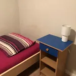Хостел Tanie Blisko Lotniska
