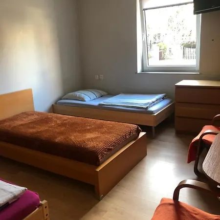 Tanie Blisko Lotniska Vandrarhem