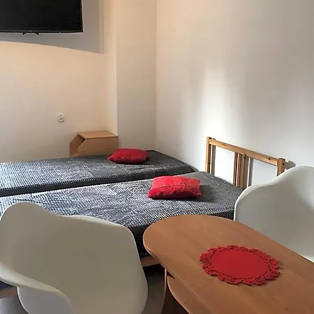 بيت شباب Tanie Blisko Lotniska