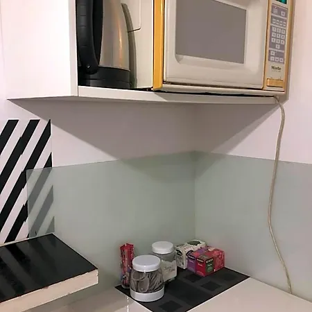 Tanie Blisko Lotniska بيت شباب بوزنان