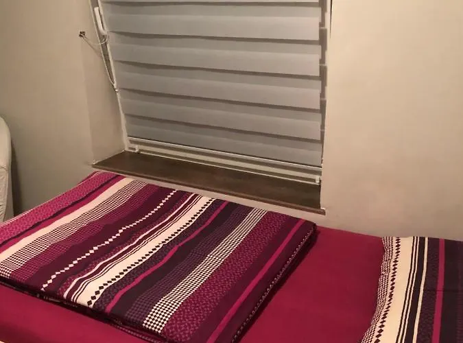 Tanie Blisko Lotniska Hostel Posen