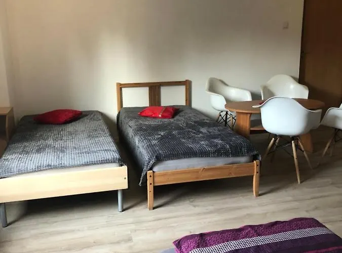 Tanie Blisko Lotniska Poznan