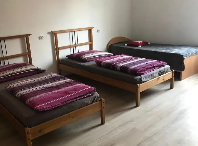 Tanie Blisko Lotniska